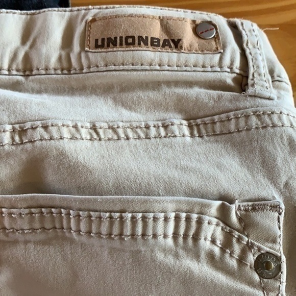 Mudd Black pant and Union Bay khaki pants skinny - Picture 2 of 15